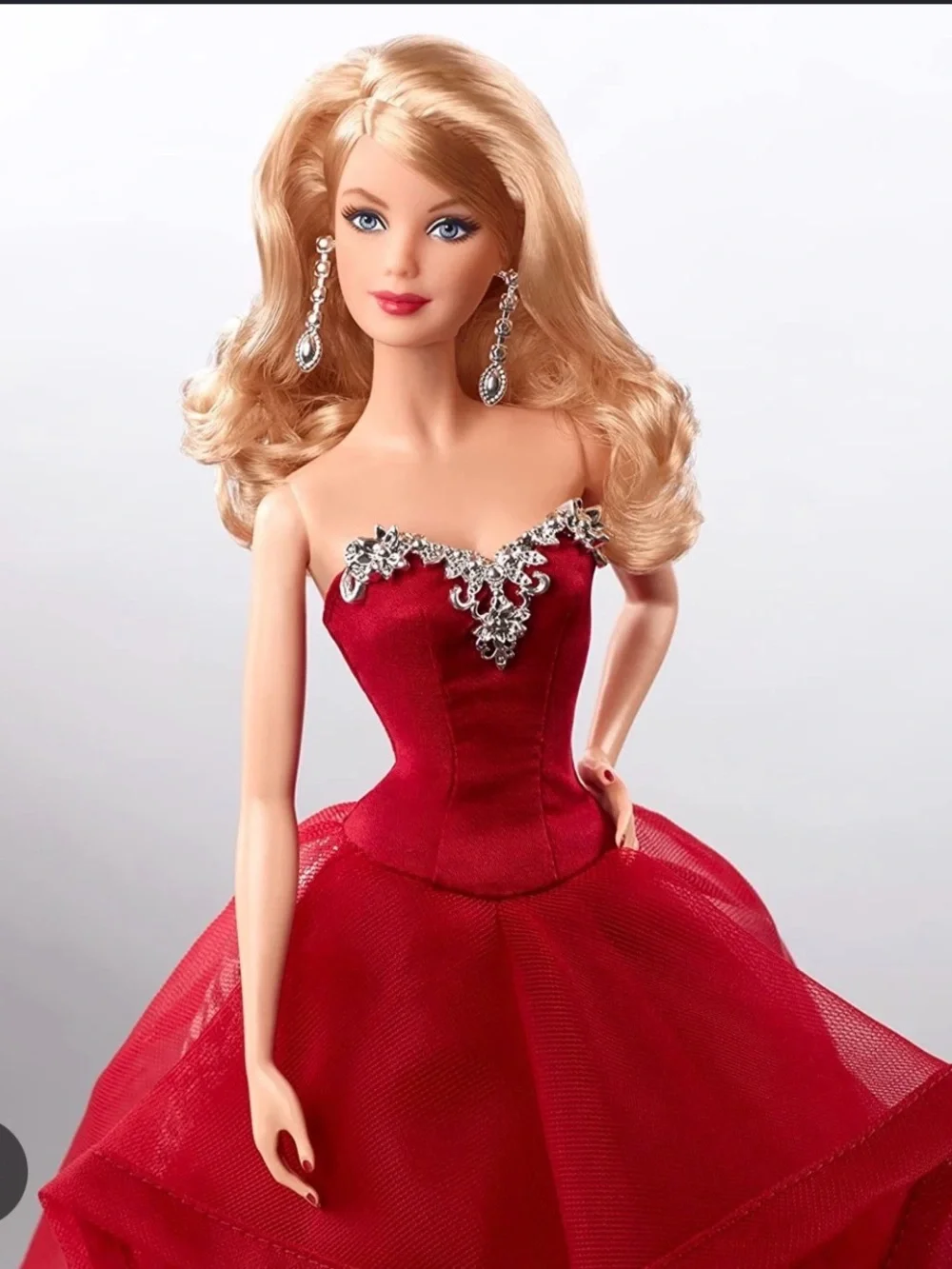 Barbie Collector 2015 Holiday Doll - Red Holiday Gown
